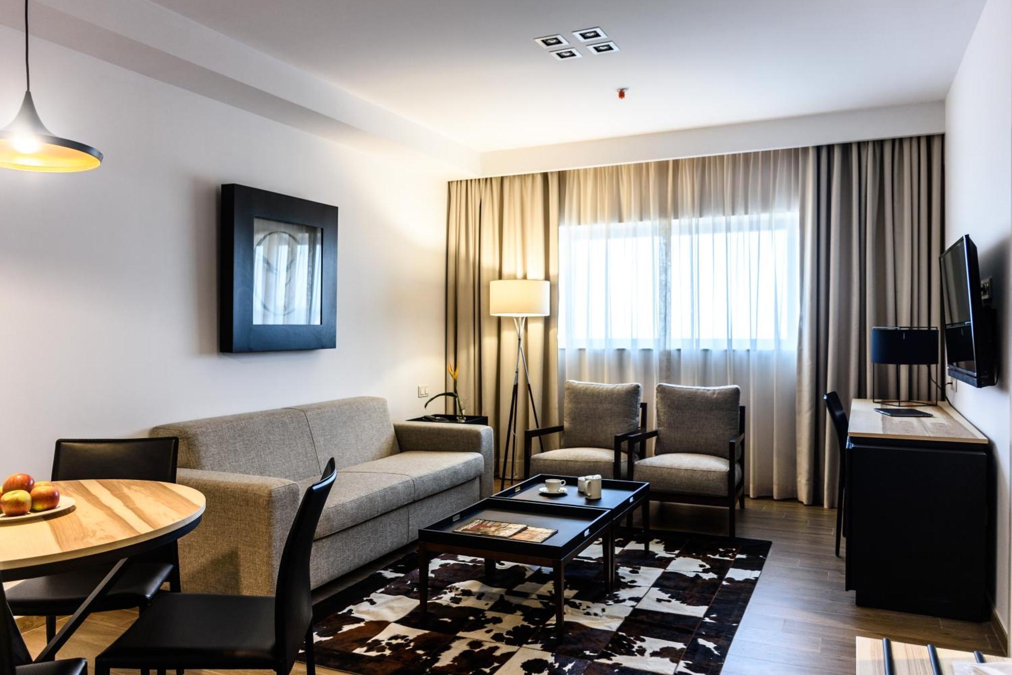 Ceiba Hotel Бисау Экстерьер фото